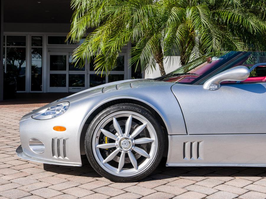 Детали экстерьера Spyker C8 Spyder 2006 года  (фото 58 из 131)